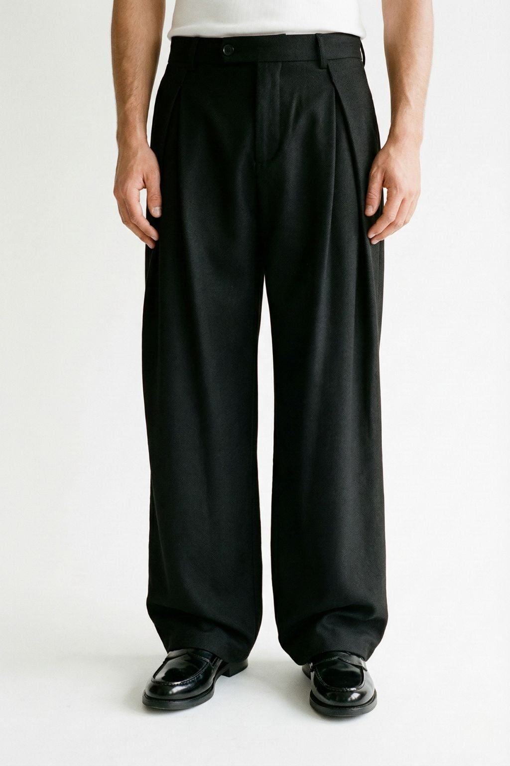 Cross Pleated Suit Trousers