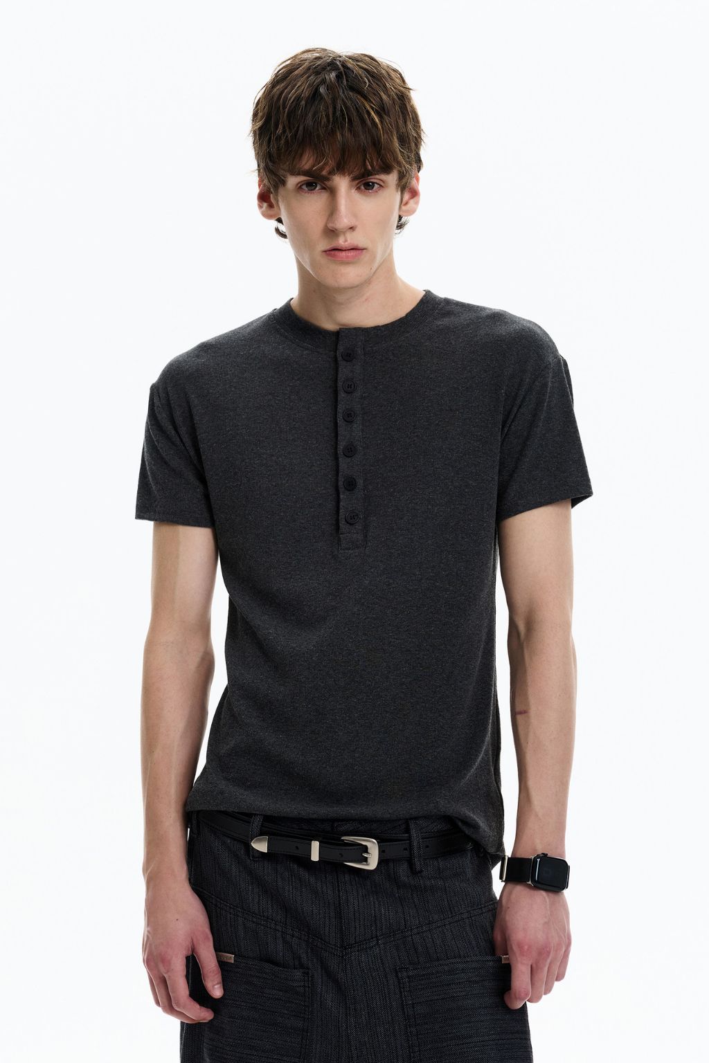 Sculpted Fit Henley