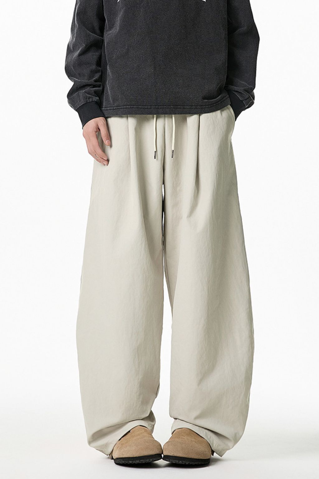 LAB Pleated Wide-Leg Pants