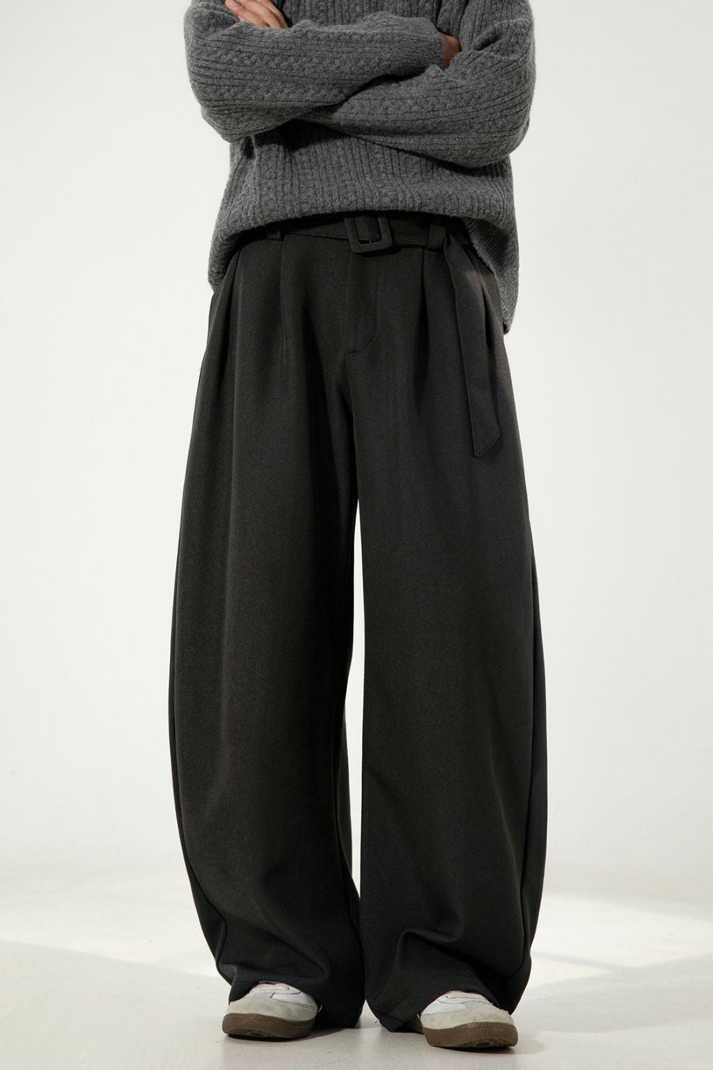 LAB Pleated Belt Wool Trousers