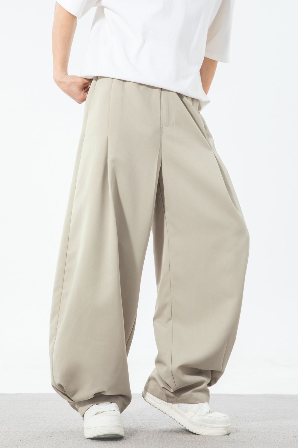 LAB Pleated Relaxed Track Pants