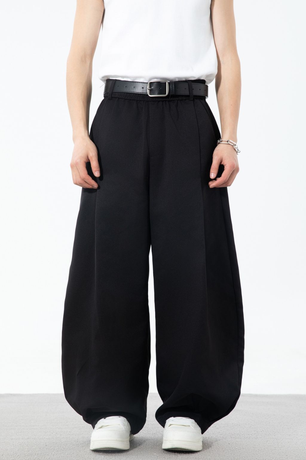 LAB Pleated Relaxed Track Pants