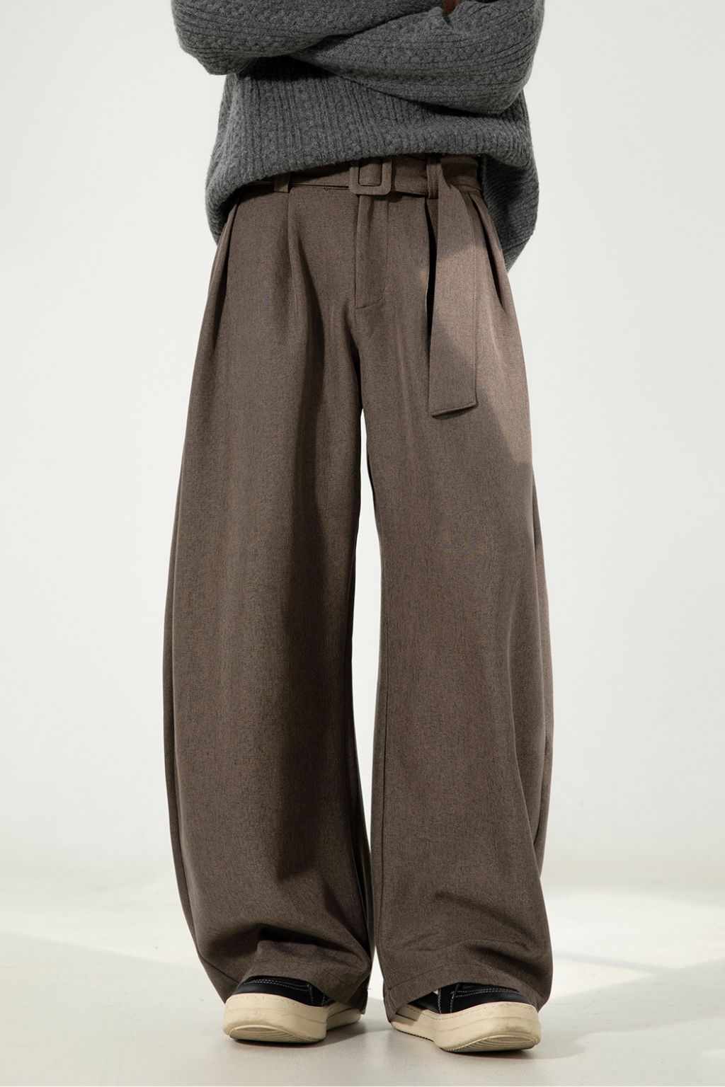 LAB Pleated Belt Wool Trousers
